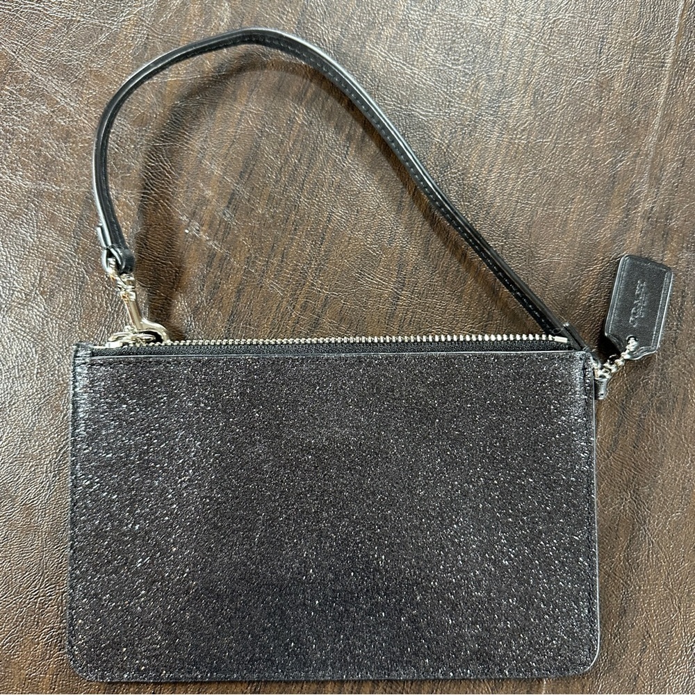 VTG Coach Glitter Black Wristlet with Silver Hardware - Picture 5 of 7